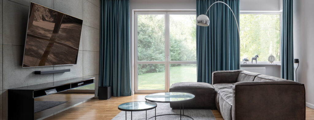 Best Motorized Curtains 2020 - Automatic, Remote Controlled Drapes