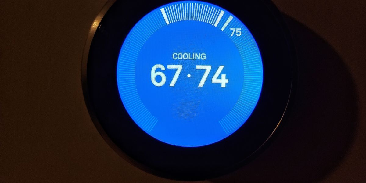 Nest Thermostat Flashign Yellow